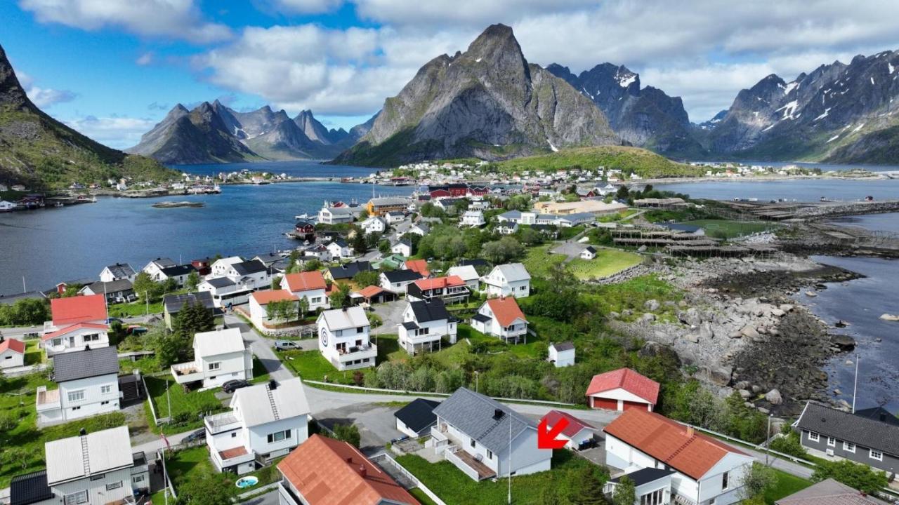 House In The Heart Of Lofoten With Spectacular View Рейне Екстер'єр фото